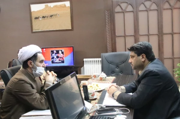 نشستی مشترک با حضور رئیس دانشگاه فرهنگیان استان و مدیر کل میراث فرهنگی، صنایع دستی و گردشگری کرمان