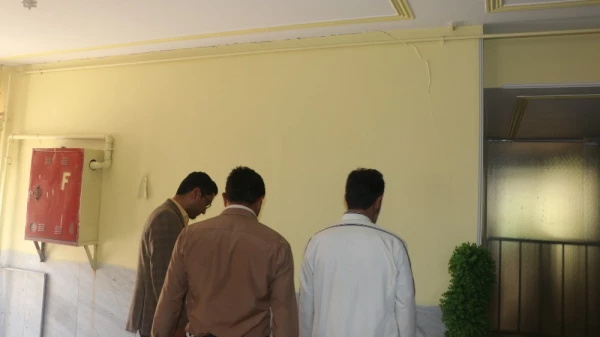 ترک خوردگی ساختمان های پردیس خواجه نصیرالدین طوسی در اثر زلزله
