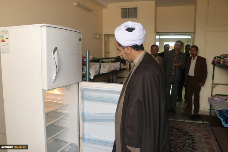 آماده سازی فضای دانشگاه جهت آغاز سال تحصیلی جدید