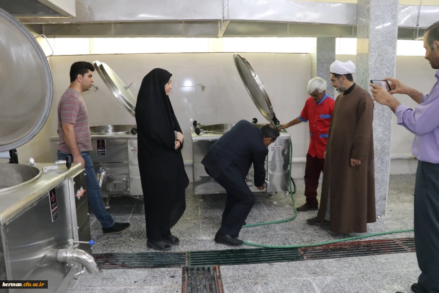 بهره برداری از آشپزخانه صنعتی دانشگاه