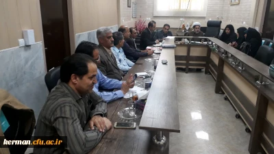 در جلسه مشترک شوراهای آموزشی و پژوهشی دانشگاه فرهنگیان کرمان مقرر گردید:
جهت تدوین محورهای ارسال مقالات، هیأت تحریریه نشریه پژوهش در آموزش ابتدایی هفته آینده تشکیل گردد.