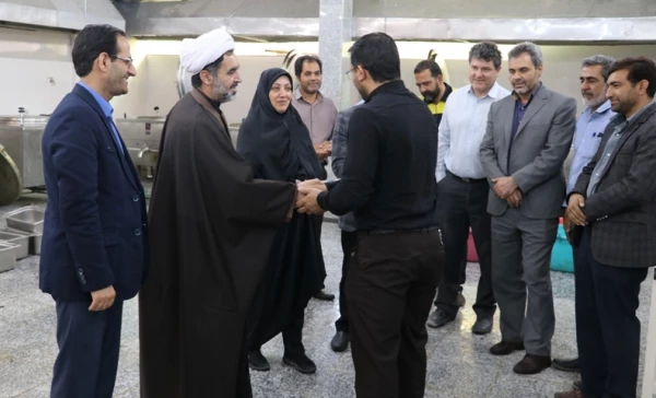 تقدیر از آشپزهای دانشگاه