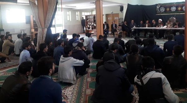 جلسه پرسش و پاسخ دانشجویی پردیس خواجه نصیر الدین طوسی