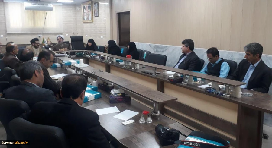 بیست و هفتمین جلسه شورای اداری دانشگاه