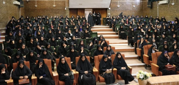 جلسه پرسش و پاسخ دانشجویی پردیس شهید باهنر