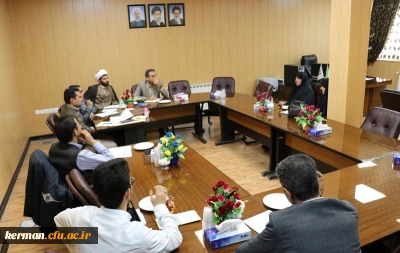 نشست برنامه ریزی دوره آموزشی نماز ویژه دانشجو معلمان ورودی 94 در دانشگاه فرهنگیان کرمان