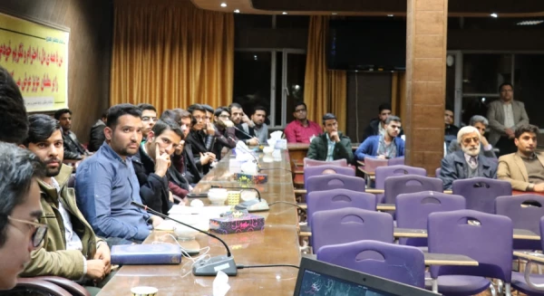 جلسه پرسش و پاسخ دانشجویی با حضور دکتر زاهدی