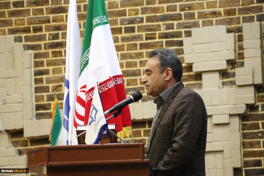 جلسه هم اندیشی کارکنان و اساتید موظف دانشگاه