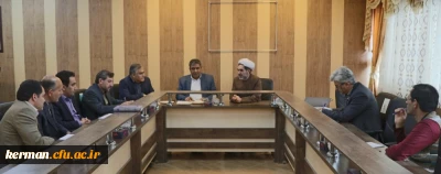 در جلسه مشترک ماهانه مدیر کل آموزش و پرورش و رئیس دانشگاه فرهنگیان کرمان، آسیب شناسی مصاحبه داوطلبان ورود به دانشگاه فرهنگیان و استخدام پیمانی مورد بحث و تبادل نظر قرار گرفت.