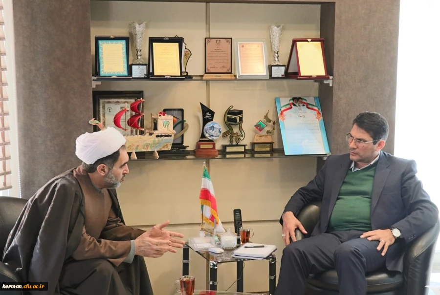 دیدار رئیس دانشگاه فرهنگیان استان با مدیریت سازمان مدیریت و برنامه ریزی استان کرمان