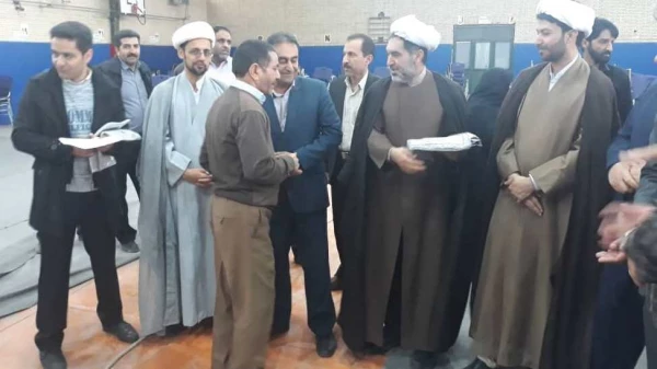 برگزاری مسابقات طناب کشی کارکنان دانشگاه