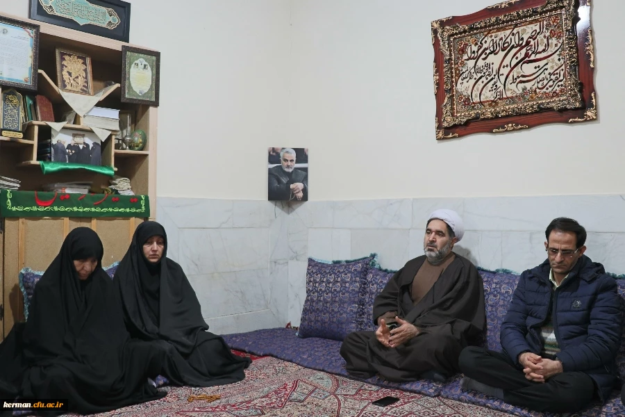 دیدار با خانواده شهید غلامرضا لنگری زاده