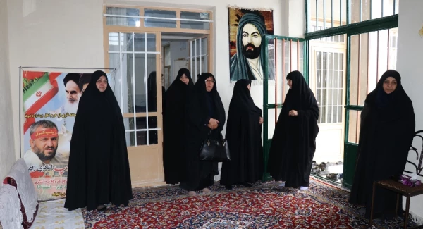 دیدار با خانواده شهید غلامرضا لنگری زاده