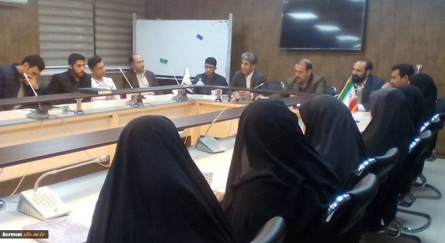 نشست دبیران تشکل ها، کانون ها و انجمن های علمی