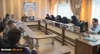 دکتر توان در چهل و نهمین شورای فرهنگی دانشگاه فرهنگیان کرمان گفت مشارکت دانشجویان در برنامه های فرهنگی سبب بالندگی و کیفیت بخشی فعالیت ها و مثمر ثمر بودن در دانشجویان می باشد.