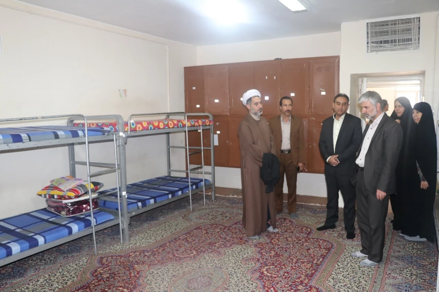 بازدید دکتر سمیعی از پایگاه های اسکان نوروزی دانشگاه