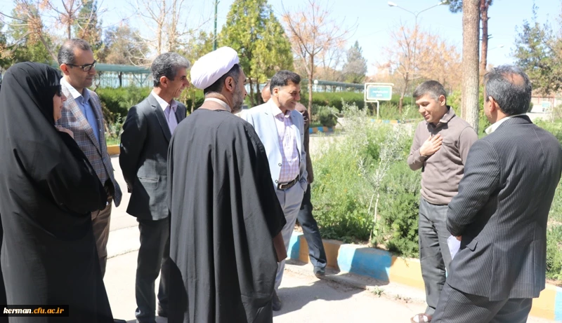 بازدید دکتر علی محمدی معاونت فرهنگی و اجتماعی دانشگاه فرهنگیان از پایگاه های اسکان دانشگاه