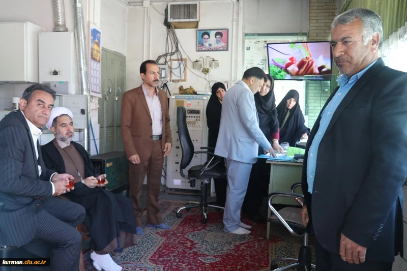 بازدید دکتر علی محمدی معاونت فرهنگی و اجتماعی دانشگاه فرهنگیان از پایگاه های اسکان دانشگاه