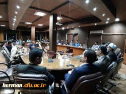 نشست صمیمی کانون ها، انجمن ها و تشکلات دانشجویی با رئیس دانشگاه فرهنگیان استان کرمان