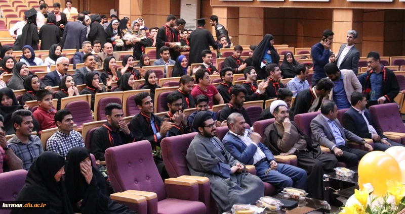 آئین دانش آموختگی دانشجومعلمان ورودی 94 دانشگاه فرهنگیان کرمان