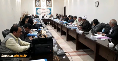 دکتر توان در جلسه ستاد امر به معروف و نهی از منکر استان کرمان گفت: باید در شیوه های امر به معروف و نهی از منکر تجدید نظر کرد.