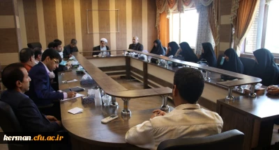 دومین نشست سرپرستان سراهای دانشجویی با رئیس دانشگاه فرهنگیان استان در سال جاری برگزار شد.