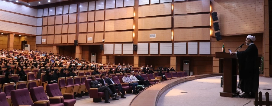 اختتامیه دوره توانمندسازی فرهنگی مهارت آموزان ماده 28 در دانشگاه فرهنگیان کرمان