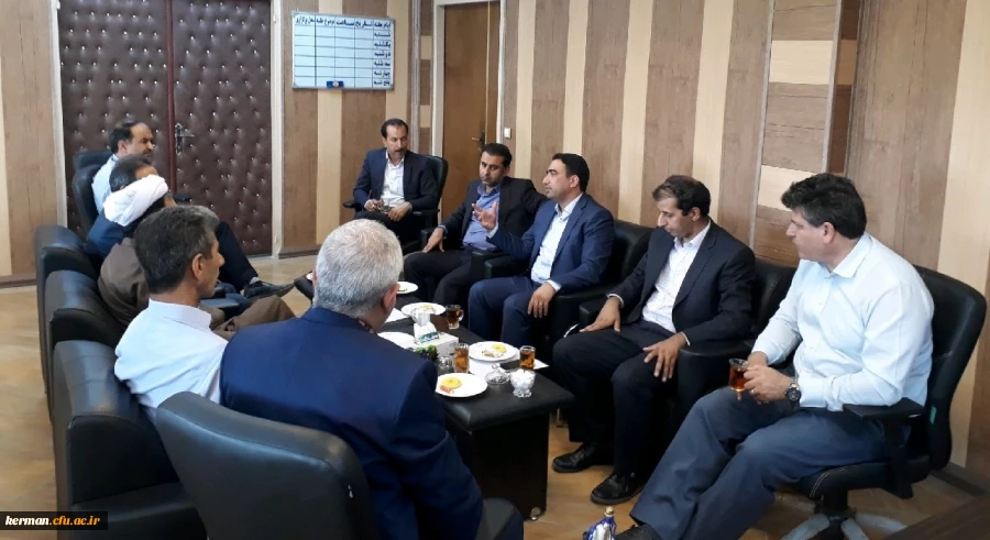 دیدار با مسئولین سرپرستی بانک قرض الحسنه رسالت کرمان