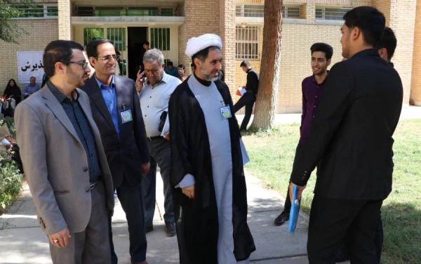 بازدید از مراحل انجام مصاحبه داوطلبان ورود به دانشگاه فرهنگیان