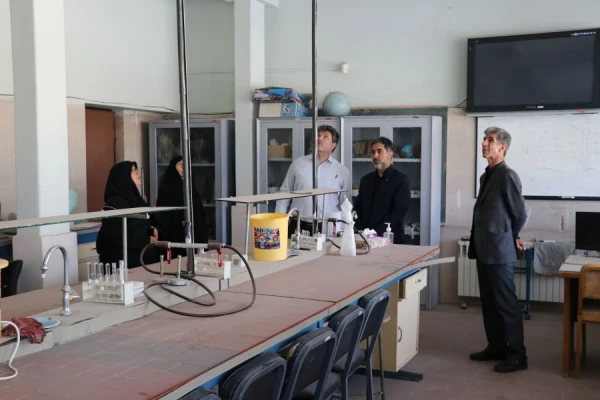 بازدید رئیس دانشگاه فرهنگیان استان کرمان از پردیس شهید باهنر کرمان (خواهران)