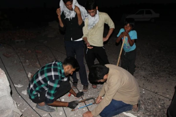 تلاش گروه جهادی شهید شهسواری بسیج دانشجویی دانشگاه فرهنگیان استان کرمان در منطقه زهکلوت رودبار جنوب به روایت تصویر 11