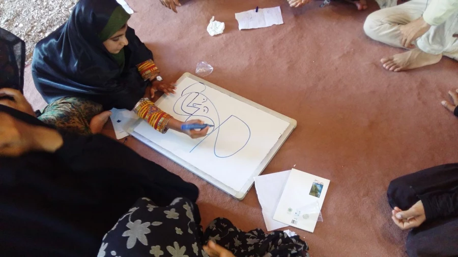 تلاش گروه جهادی شهید شهسواری بسیج دانشجویی دانشگاه فرهنگیان استان کرمان در منطقه زهکلوت رودبار جنوب به روایت تصویر 16