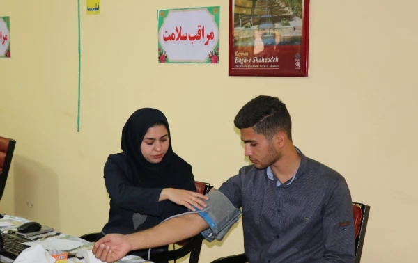 بازدید دکتر توان از روند انجام ارزیابی سلامت دانشجویان در پردیس خواجه نصیرالدین طوسی دانشگاه فرهنگیان کرمان 5