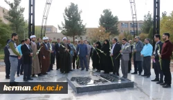 غبار روبی قبور مطهر شهدای گمنام به مناسبت هفته بسیج