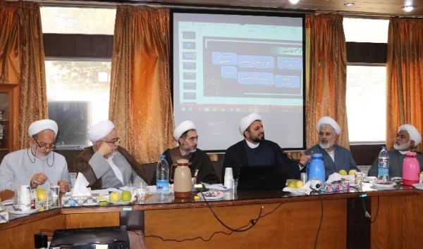 دانشگاه فرهنگیان کرمان میزبان مسئولین دفاتر نهاد مقام معظم رهبری و مدیران گروه های معارف اسلامی دانشگاه های استان بود. 3