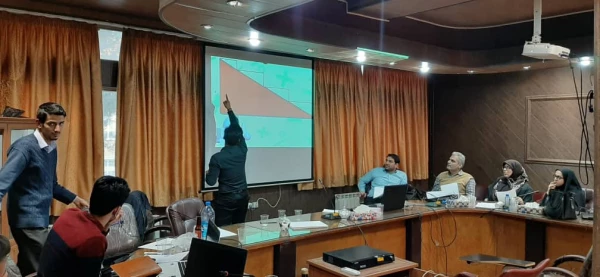 برگزاری کارگاه مدل سازی و کاربرد آن در آموزش ریاضی در دانشگاه فرهنگیان استان کرمان 2