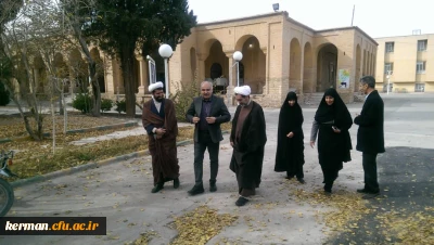 مدیرکل میراث فرهنگی استان کرمان در بازدید از دانشگاه فرهنگیان در خصوص مرمت و بازسازی بنای بانک شاهی قول مساعد داد.