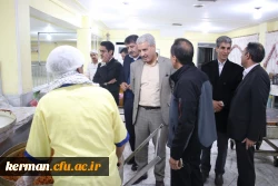 مدیر کل امور دانشجویی دانشگاه فرهنگیان کشور، شب یلدا را همراه دانشجو معلمان دانشگاه فرهنگیان کرمان جشن گرفت. 7