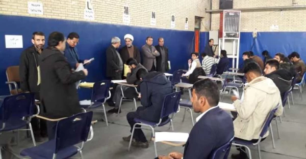 بازدید ریاست دانشگاه فرهنگیان استان کرمان از فرایند برگزاری امتحانات پایانی نیمسال اول سال تحصیلی 98-99 در پردیس خواجه نصیرالدین طوسی 2