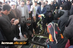 مراسم عطرافشانی و غبارروبی قبور مطهر شهدا