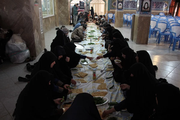 مراسم عطرافشانی و غبارروبی قبور مطهر شهدا