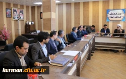 دکتر محمدی معاون فرهنگی و اجتماعی دانشگاه فرهنگیان کشور در شورای فرهنگی و اجتماعی دانشگاه فرهنگیان کرمان: 
ایجاد فضای باز و مشارکت همه طیف ها و گروه ها باید سرلوحه فعالیت های فرهنگی و اجتماعی قرار گیرد. 4