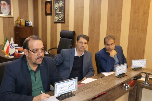 دکتر علی محمدی معاون فرهنگی و اجتماعی دانشگاه فرهنگیان کشور:
پیروی از مکتب شهید سلیمانی، ما را در انجام رسالت دانشگاه که تربیت معلم تراز جمهوری اسلامی است موفق می گرداند. 6