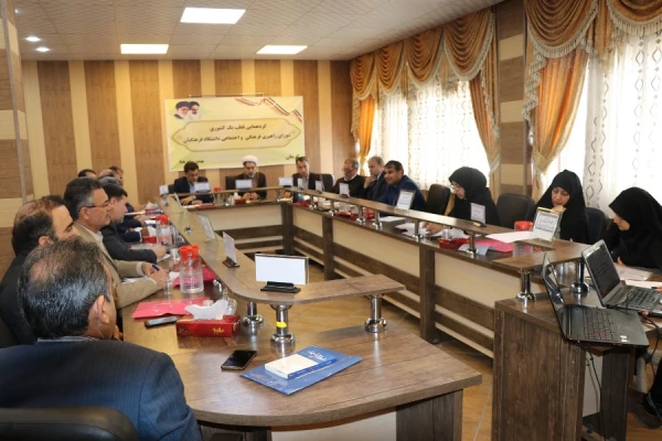 دکتر علی محمدی معاون فرهنگی و اجتماعی دانشگاه فرهنگیان کشور:
پیروی از مکتب شهید سلیمانی، ما را در انجام رسالت دانشگاه که تربیت معلم تراز جمهوری اسلامی است موفق می گرداند. 8