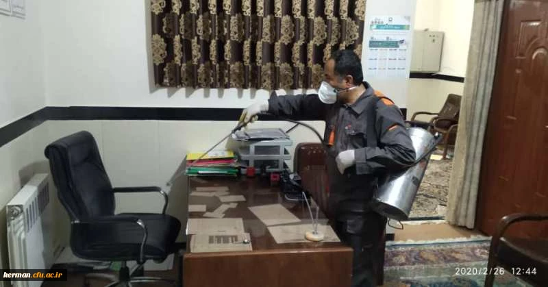 ضدعفونی کلیه فضاهای دانشگاه فرهنگیان استان کرمان انجام شد 7