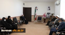 حجت الاسلام و المسلمین علیدادی سلیمانی نماینده ولی فقیه در استان و امام جمعه کرمان:
مکتب شهید سلیمانی، جریان بزرگ فرهنگی است که برگرفته از دل جبهه و جنگ و دانشگاه انسان سازی دفاع مقدس می باشد. 2