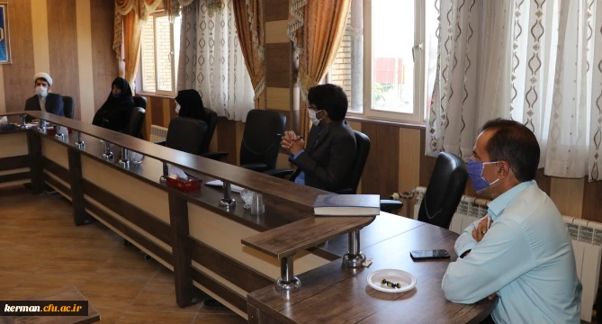 رئیس دانشگاه فرهنگیان استان کرمان :
رعایت تقوای الهی و نظم در امور باید سرلوحه کارهایمان باشد. 3