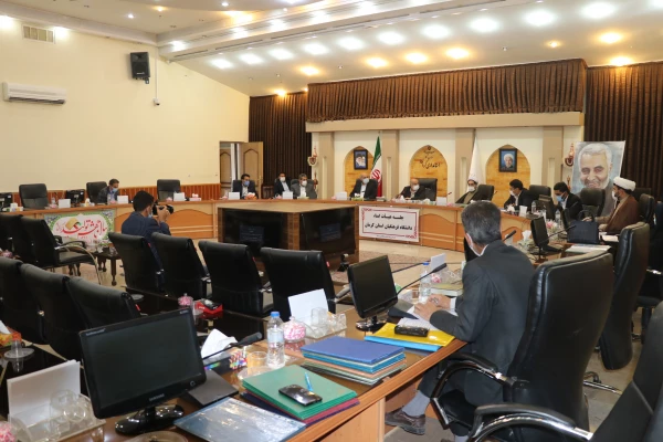 دانشگاه فرهنگان از مهمترین مؤسسات و دانشگاه ها جهت توسعه و تربیت نیروی انسانی مورد نیاز کشور می باشد. 5