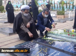 ادای احترام دکتر طاهری نیا به مقام شامخ شهید سلیمانی و دیگر شهدای کرمان 2