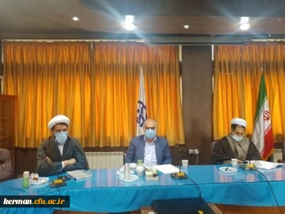 نشست مشترک کمیته علمی ، پژوهشی بنیاد مکتب حاج قاسم سلیمانی با شورای پژوهشی دانشگاه فرهنگیان کرمان